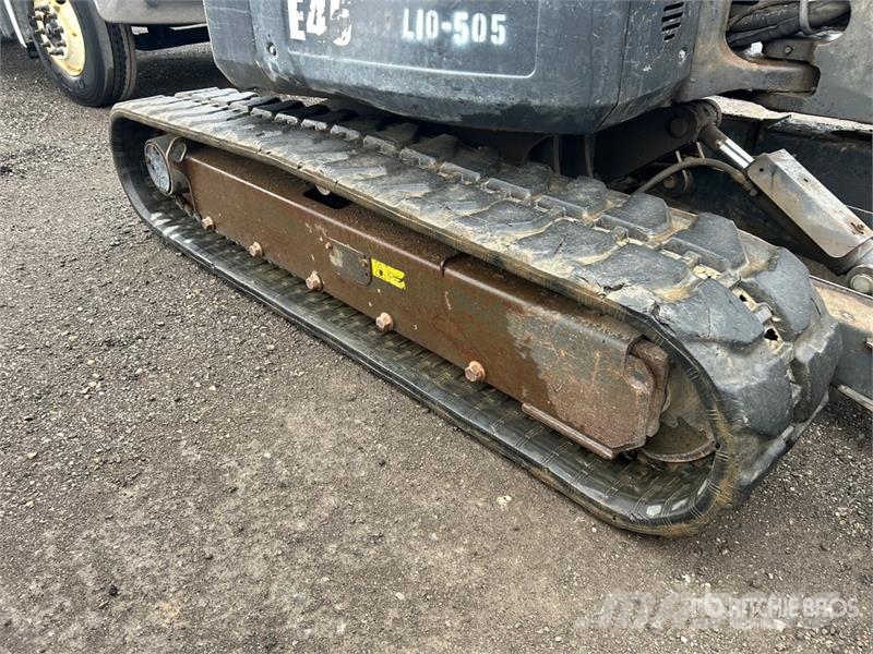 Bobcat E45 Mini bagri <7t