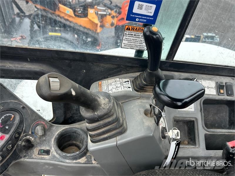 Bobcat E45 Mini bagri <7t