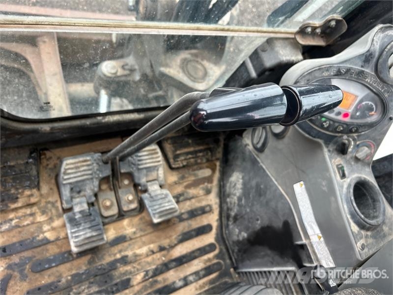 Bobcat E45 Mini bagri <7t