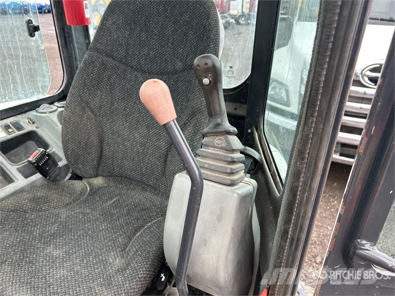 Bobcat E45 Mini bagri <7t