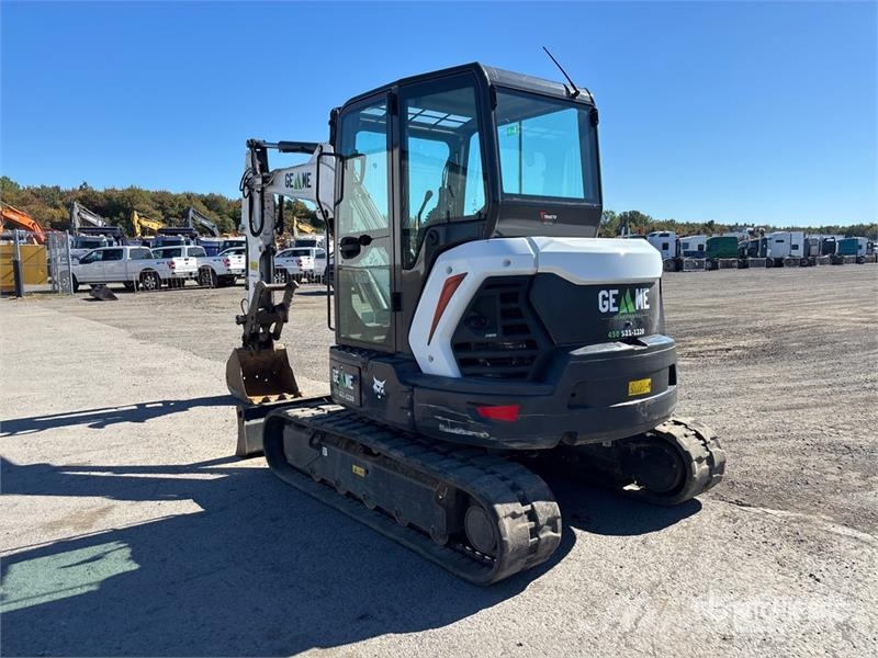 Bobcat E60 Mini Excavator Mini excavators < 7t