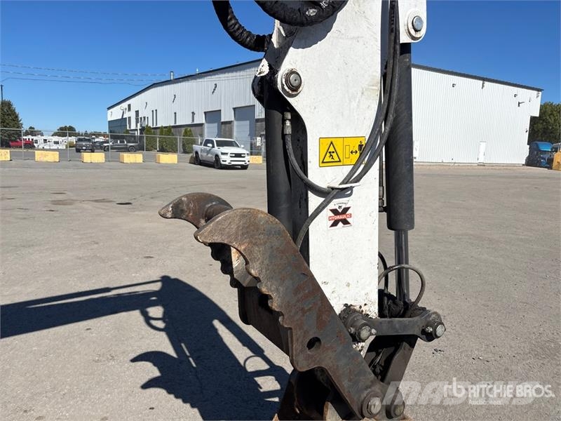 Bobcat E60 Mini Excavator Mini excavators < 7t