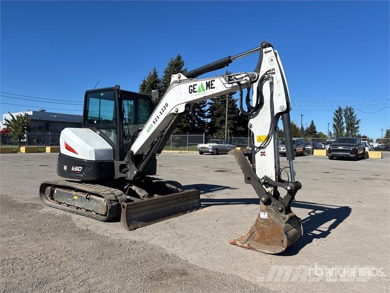 Bobcat E60 Mini Excavator Mini excavators < 7t