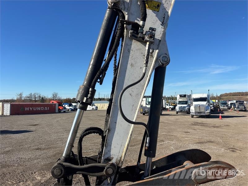 Bobcat E88 Tracked Excavator Raupenbagger