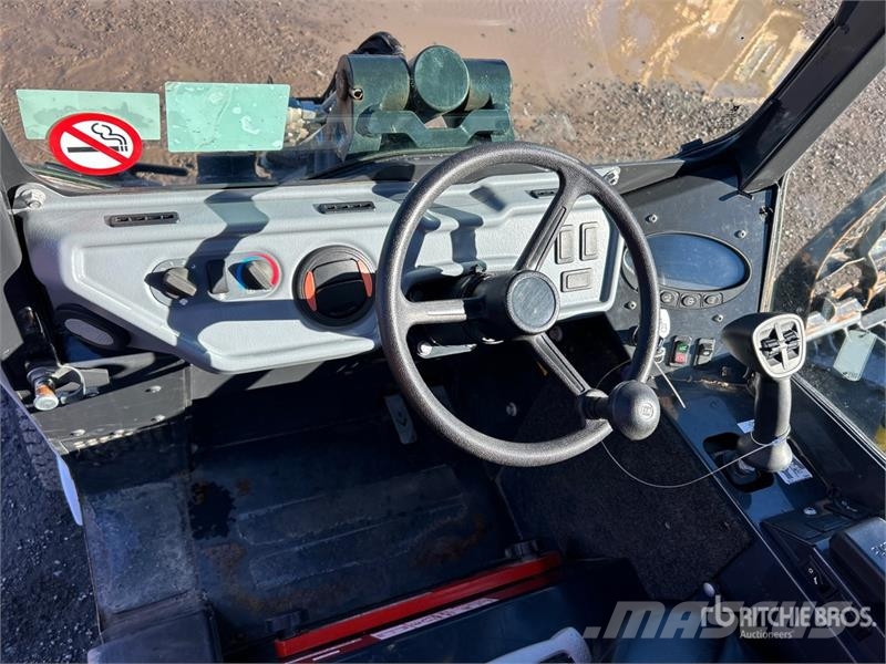 Bobcat L28 Wheel Loader Фронтальные погрузчики