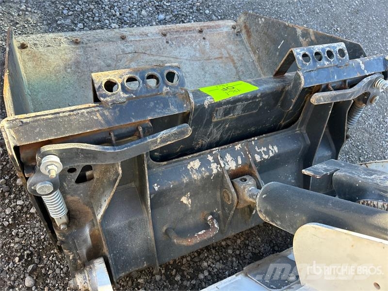 Bobcat MT85 Мини-погрузчики