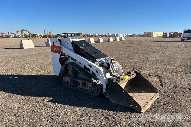 Bobcat MT85 Мини-погрузчики