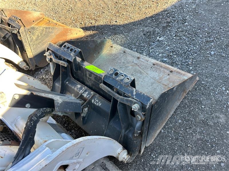 Bobcat MT85 Мини-погрузчики