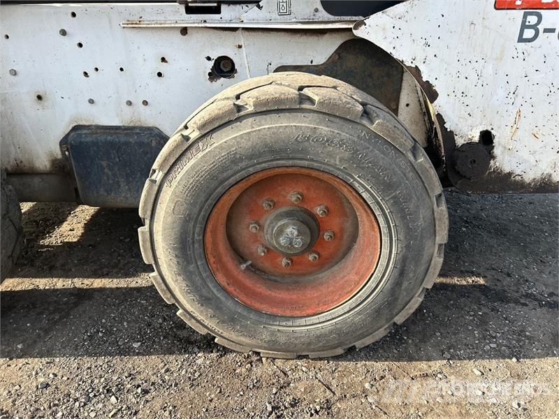 Bobcat S300 Kompaktlaadurid