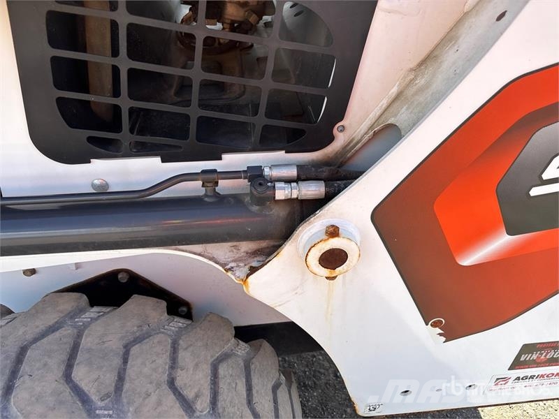 Bobcat S450 Skid steer mini nakladalci