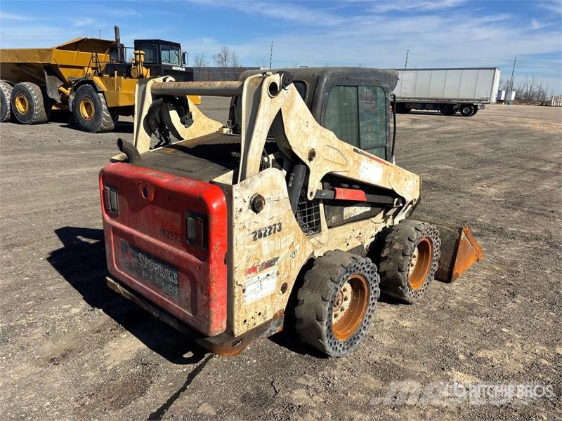 Bobcat S590 Kompaktrakodók
