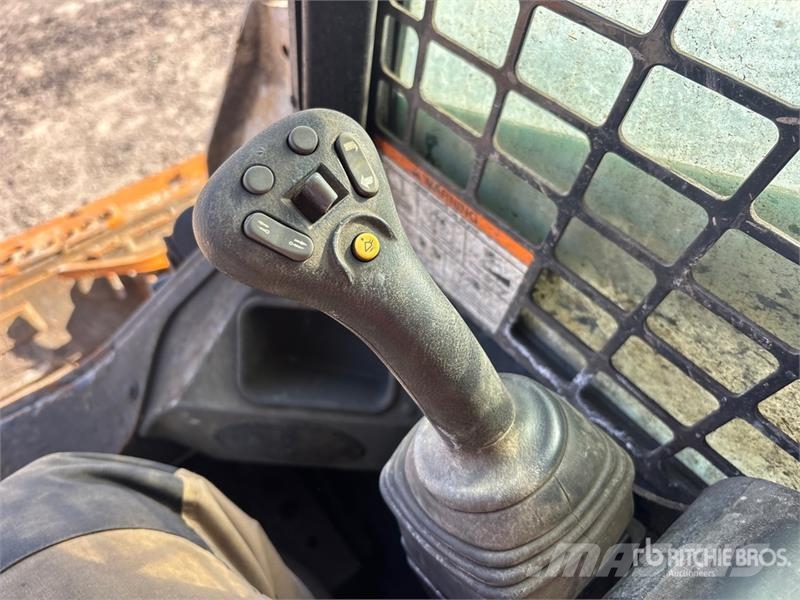Bobcat S590 Kompaktrakodók