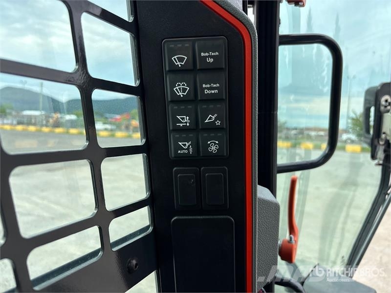 Bobcat S64 Two-Speed Skid Steer Loader Skid steer loaders