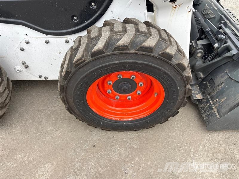 Bobcat S64 Two-Speed Skid Steer Loader Skid steer loaders