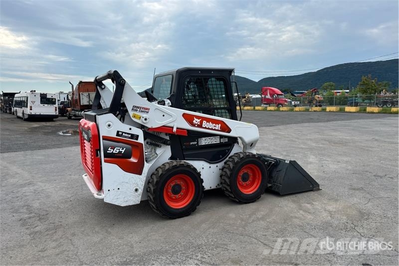Bobcat S64 Two-Speed Skid Steer Loader Skid steer loaders