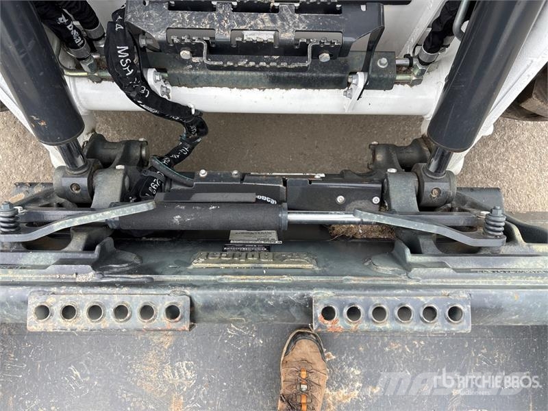 Bobcat S64 Two-Speed Skid Steer Loader Skid steer loaders