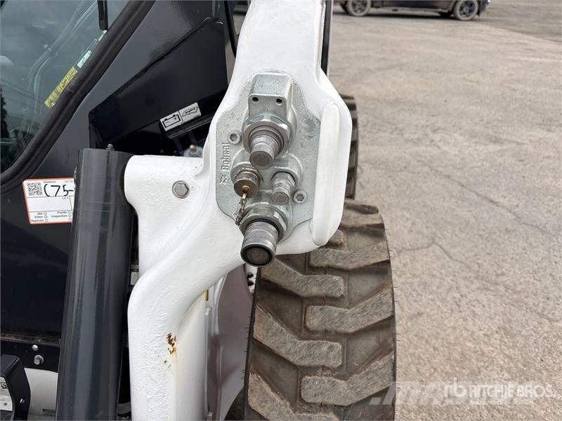 Bobcat S64 Two-Speed Skid Steer Loader Skid steer loaders