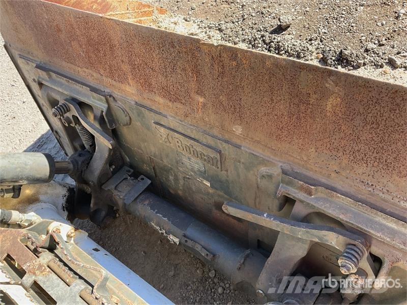Bobcat S66 Two-Speed R Series Skid Steer Loader Мини-погрузчики