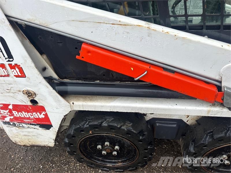Bobcat S70 Мини-погрузчики