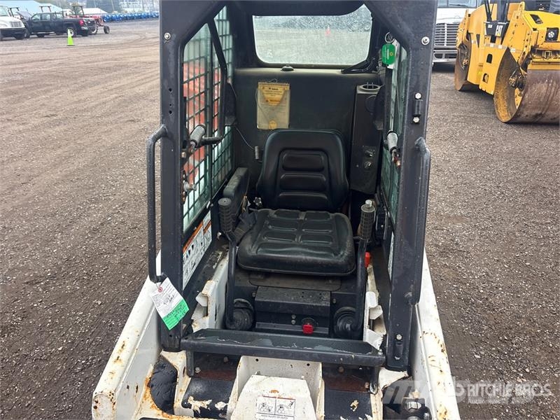 Bobcat S70 Мини-погрузчики