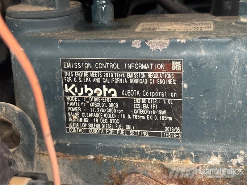 Bobcat S70 Мини-погрузчики