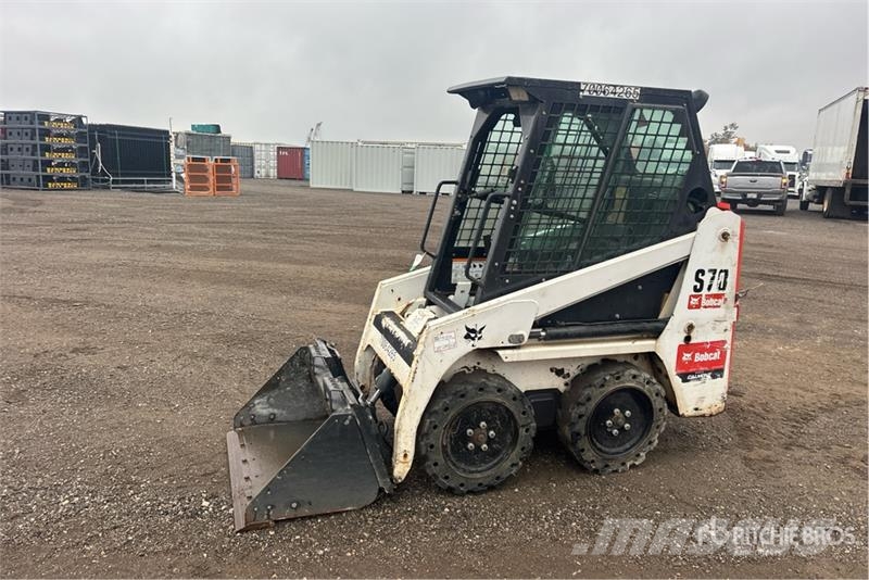 Bobcat S70 Мини-погрузчики