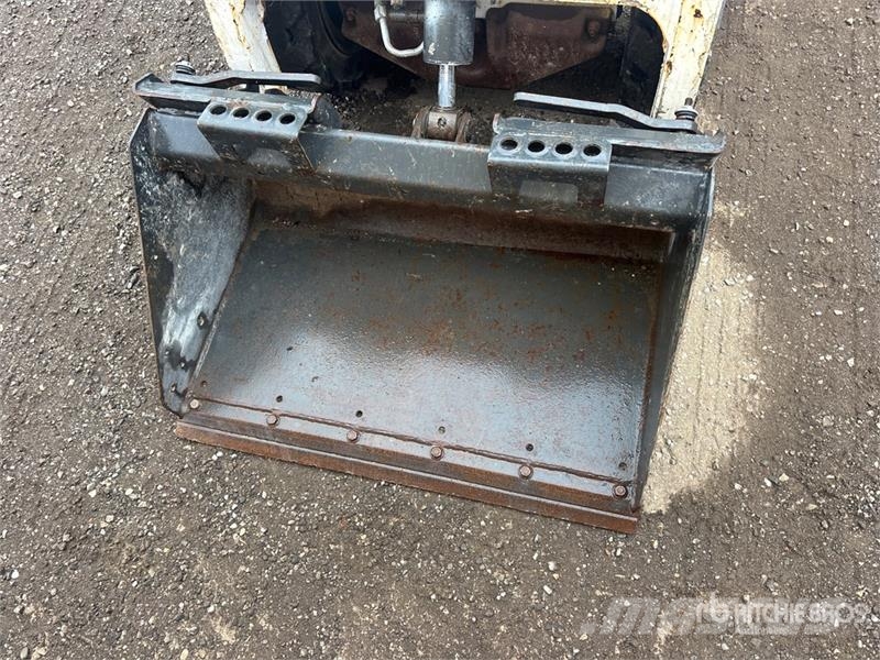 Bobcat S70 Мини-погрузчики