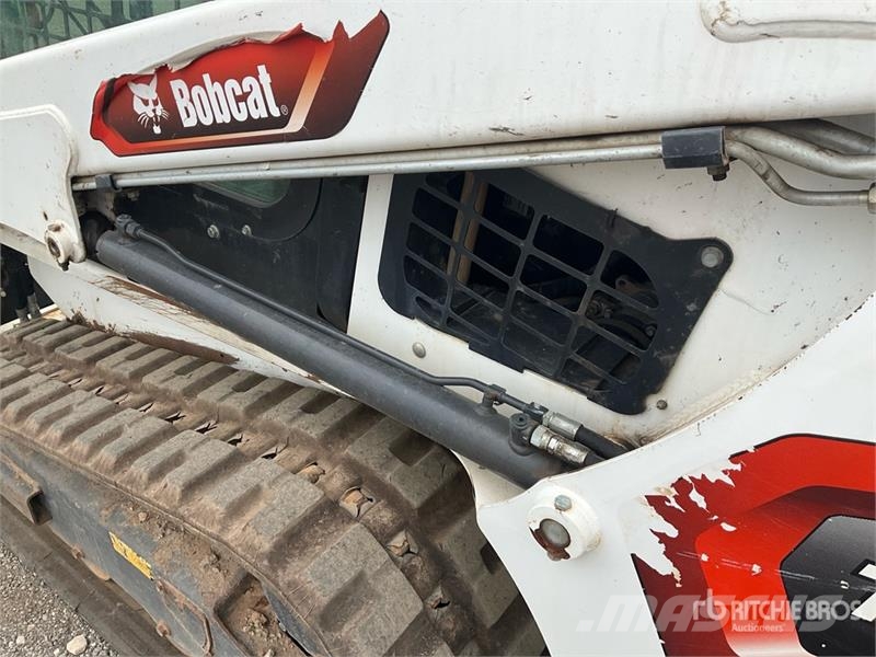 Bobcat T450 Carregadoras de direcção deslizante