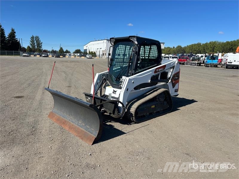 Bobcat T450 Skid steer loaders