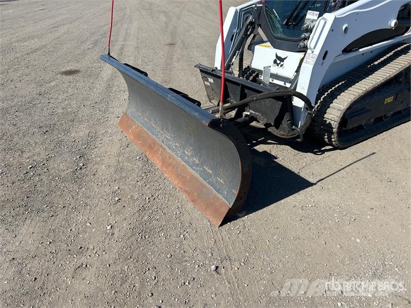 Bobcat T450 Skid steer loaders