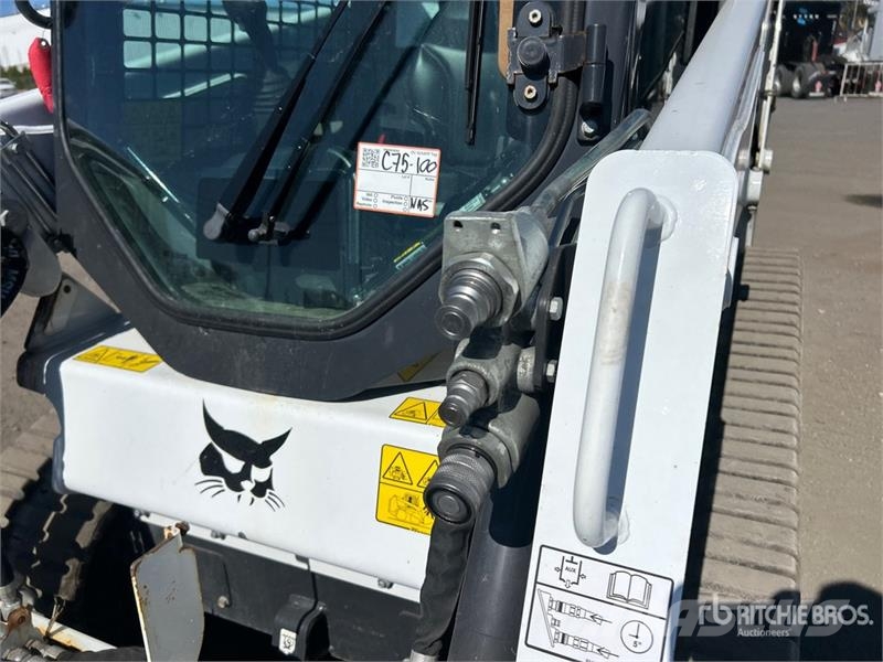 Bobcat T450 Skid steer loaders