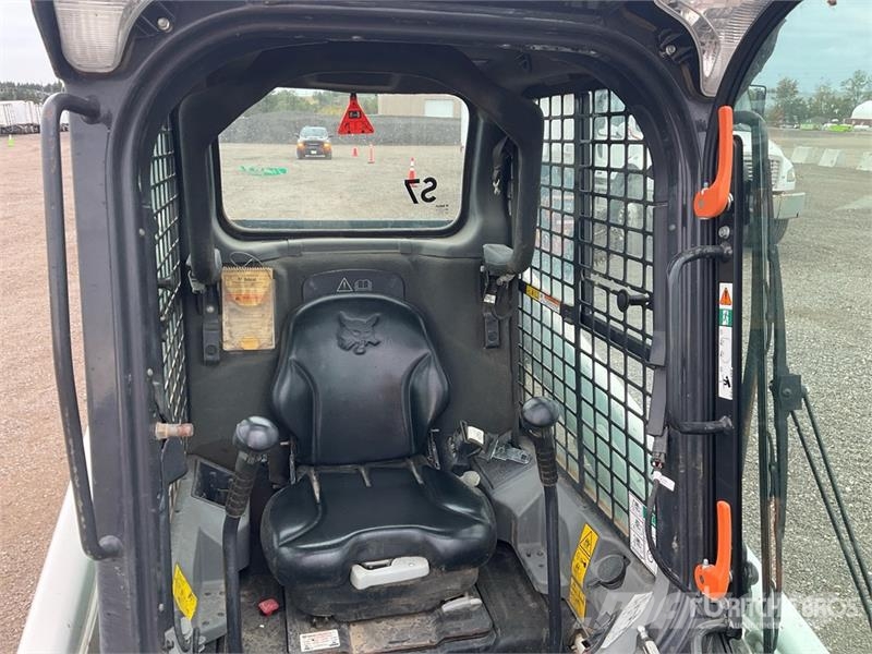 Bobcat T450 Carregadoras de direcção deslizante