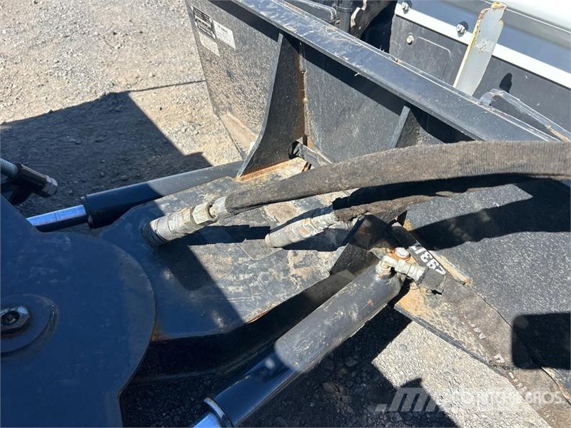 Bobcat T450 Skid steer loaders