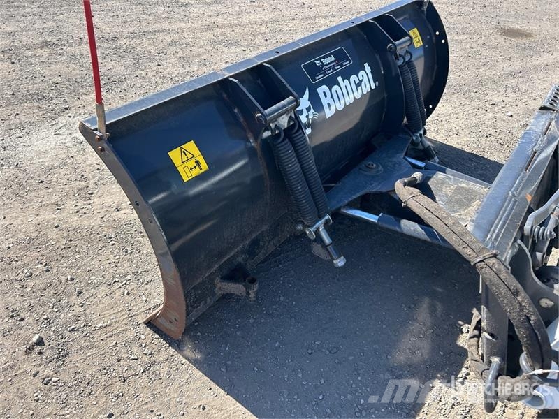 Bobcat T450 Skid steer loaders