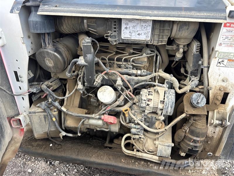 Bobcat T595 Міні-навантажувачі