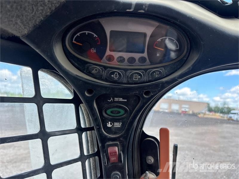 Bobcat T595 Міні-навантажувачі