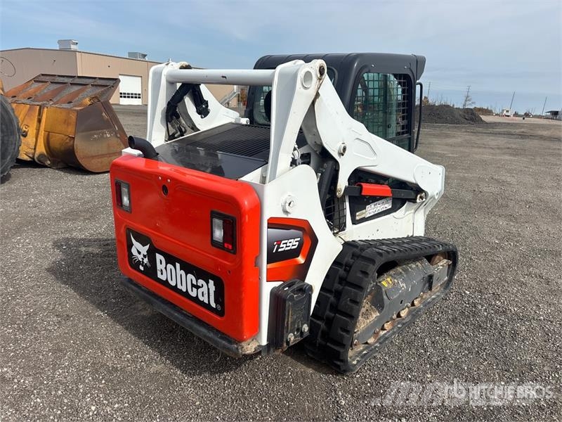 Bobcat T595 Міні-навантажувачі