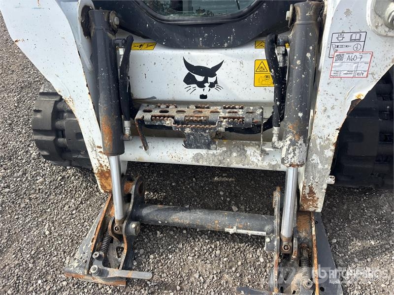 Bobcat T595 Міні-навантажувачі