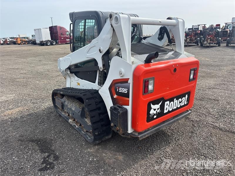 Bobcat T595 Міні-навантажувачі