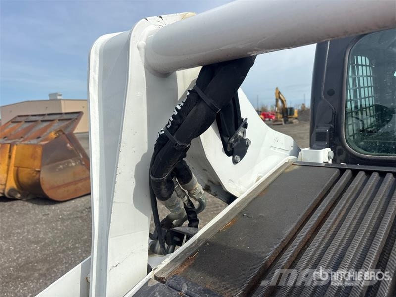 Bobcat T595 Міні-навантажувачі