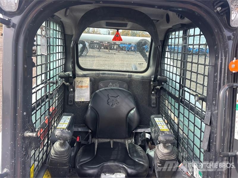 Bobcat T595 Міні-навантажувачі