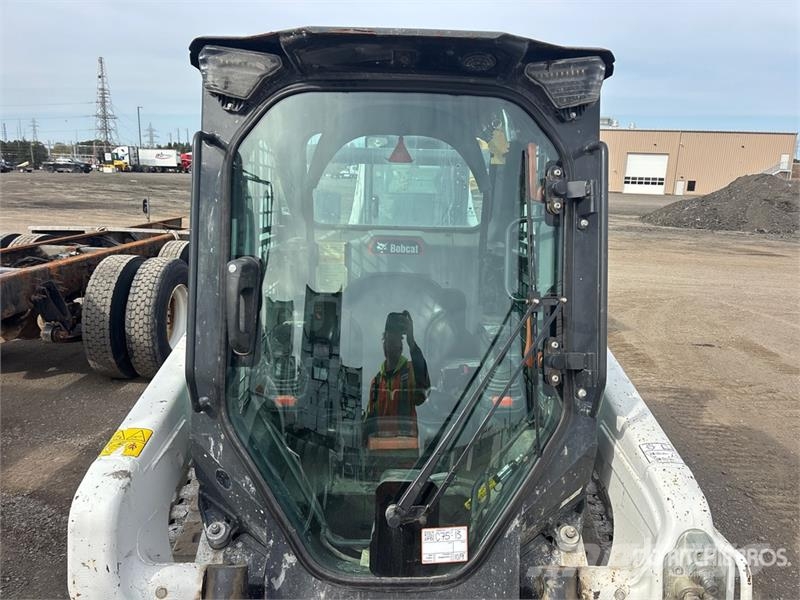 Bobcat T64 Two-Speed Compact Track Loader Kompaktlader