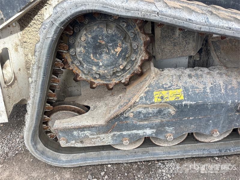 Bobcat T64 Two-Speed Compact Track Loader Kompaktlader