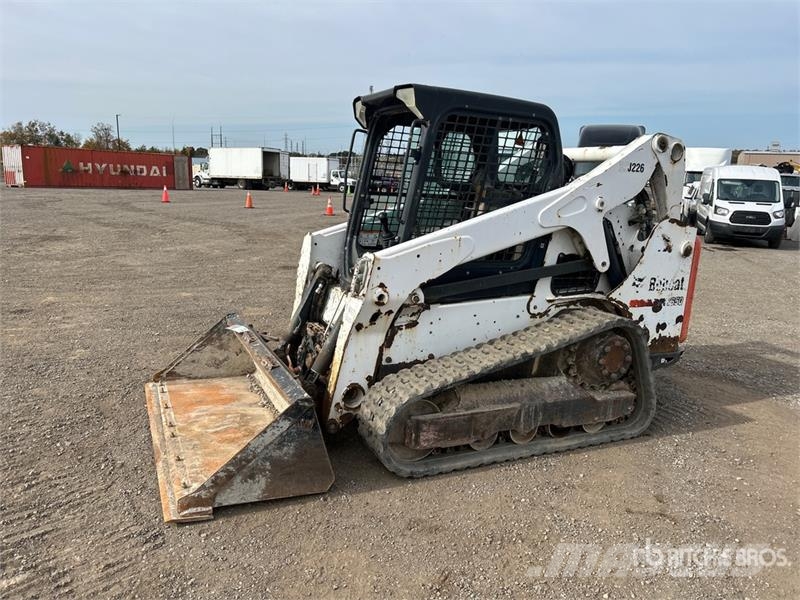 Bobcat T650 لوادر انزلاقية التوجيه