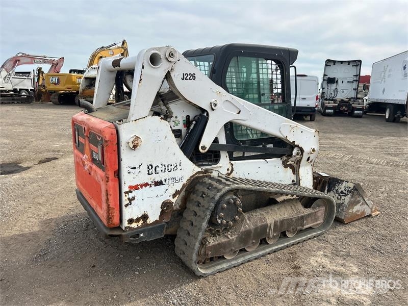 Bobcat T650 لوادر انزلاقية التوجيه