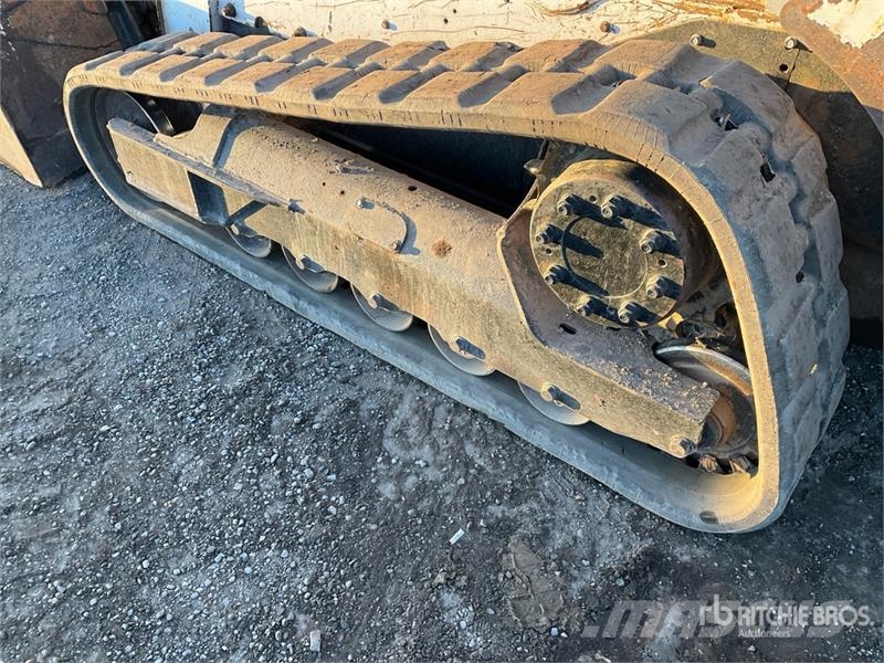 Bobcat T740 Мини-погрузчики