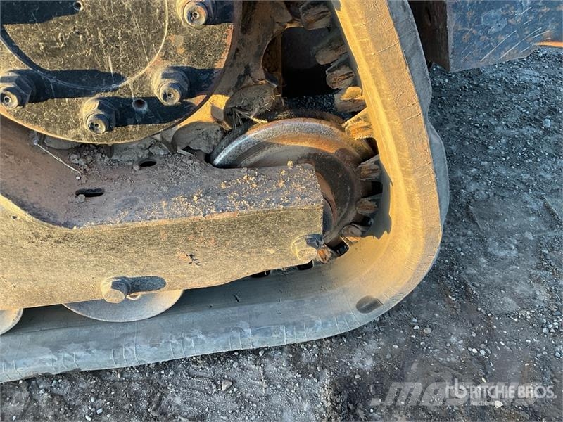 Bobcat T740 Мини-погрузчики