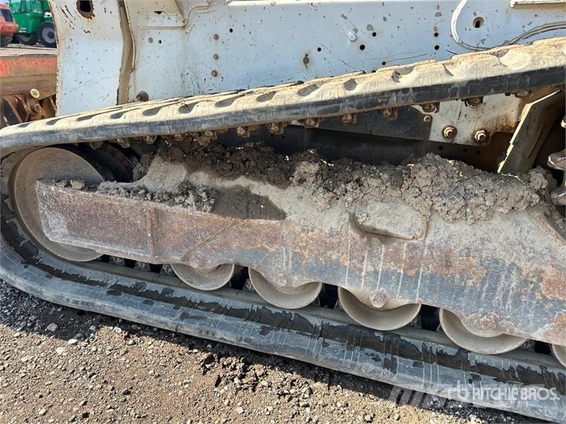 Bobcat T740 لوادر انزلاقية التوجيه