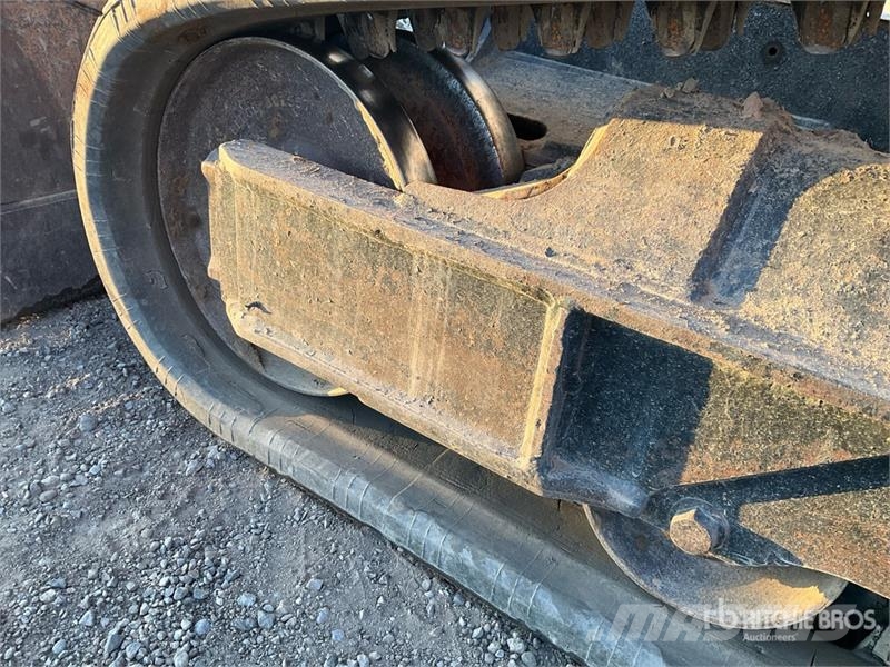 Bobcat T740 Мини-погрузчики
