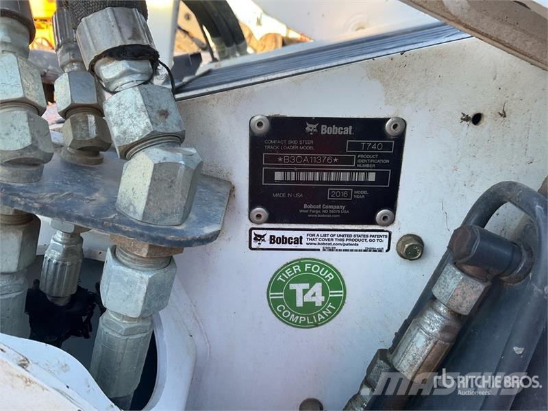 Bobcat T740 Мини-погрузчики